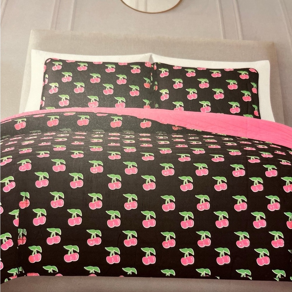 Juicy Couture Cherry Quilt, Full/Queen